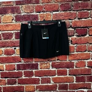 Black Nike tennis skort